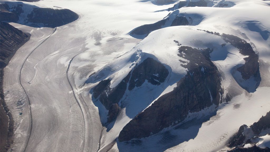 Glacier from the air 