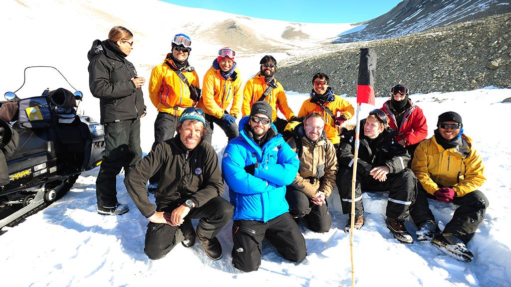 Belgian and Japanese researchers pose together while doing joint research - © International Polar Foundation