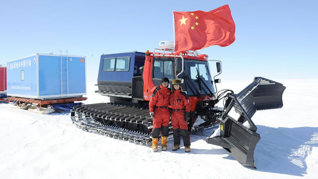 Dome A traverse departure - © International Polar Foundation